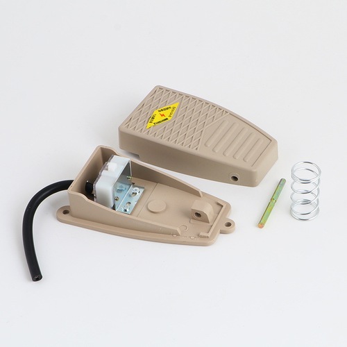 Foot switch EKW-5A-B plastic casing good core 10CM wire