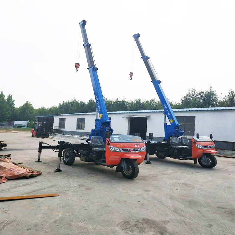新款全自动三轮起重机小型三轮车随车吊五证底盘款