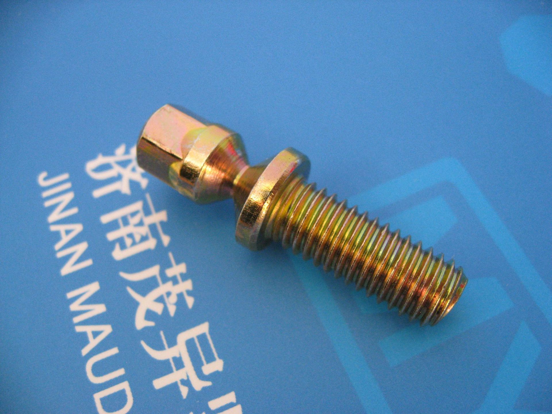 力矩扭断防盗螺丝