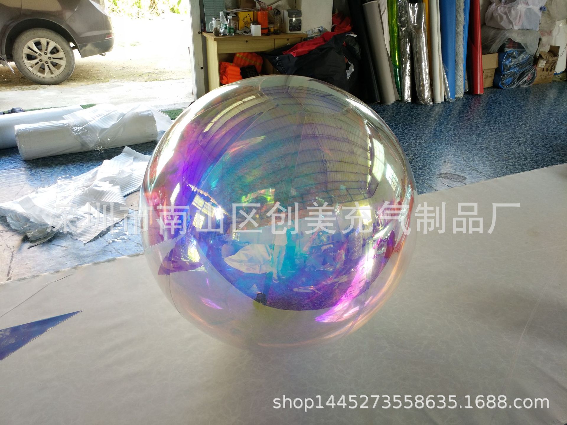 彩色反光镜面充气球 圣诞舞台装饰充气镜面球 商场圣诞悬挂空中球