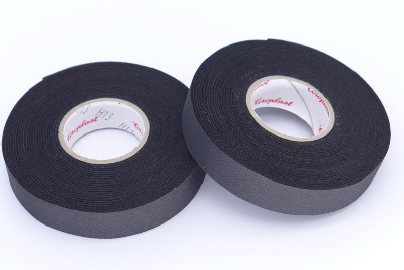 Wholesale Germany imported polyester cloth tape single-sided automotive wiring harness tape accessories supplies thickened electrical tape Wholesale Germany imported polyester cloth tape single-sided automotive wiring harness tape accessories supplies thickened electrical tape