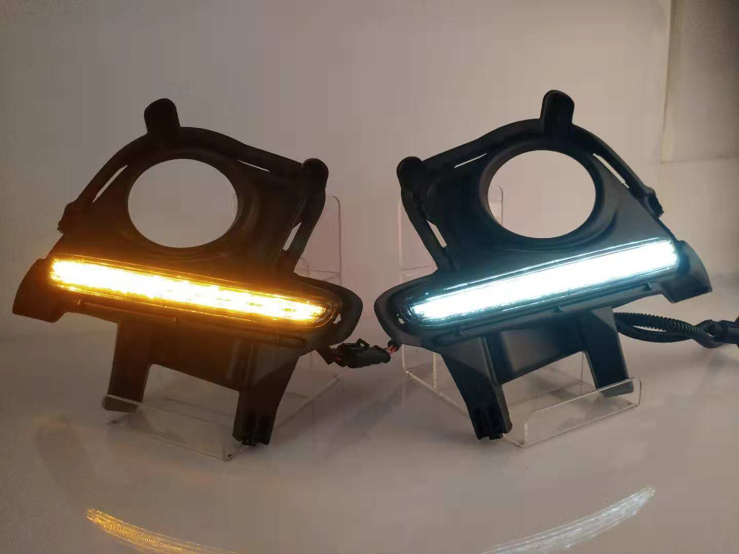 Adecuado para 15 años Nueva Highlander Luz de marcha diurna Toyota Highlander guía de luz LED Luz de marcha diurna