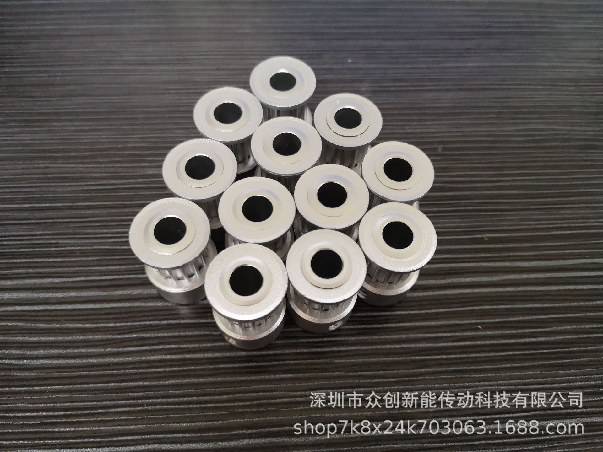 众创新能直销铝质同步轮,齿形同步轮特价出售,低价出仓甩卖同步轮