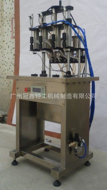 气动液体真空灌装机四头香水花露水灌装机小型液体定量灌装机