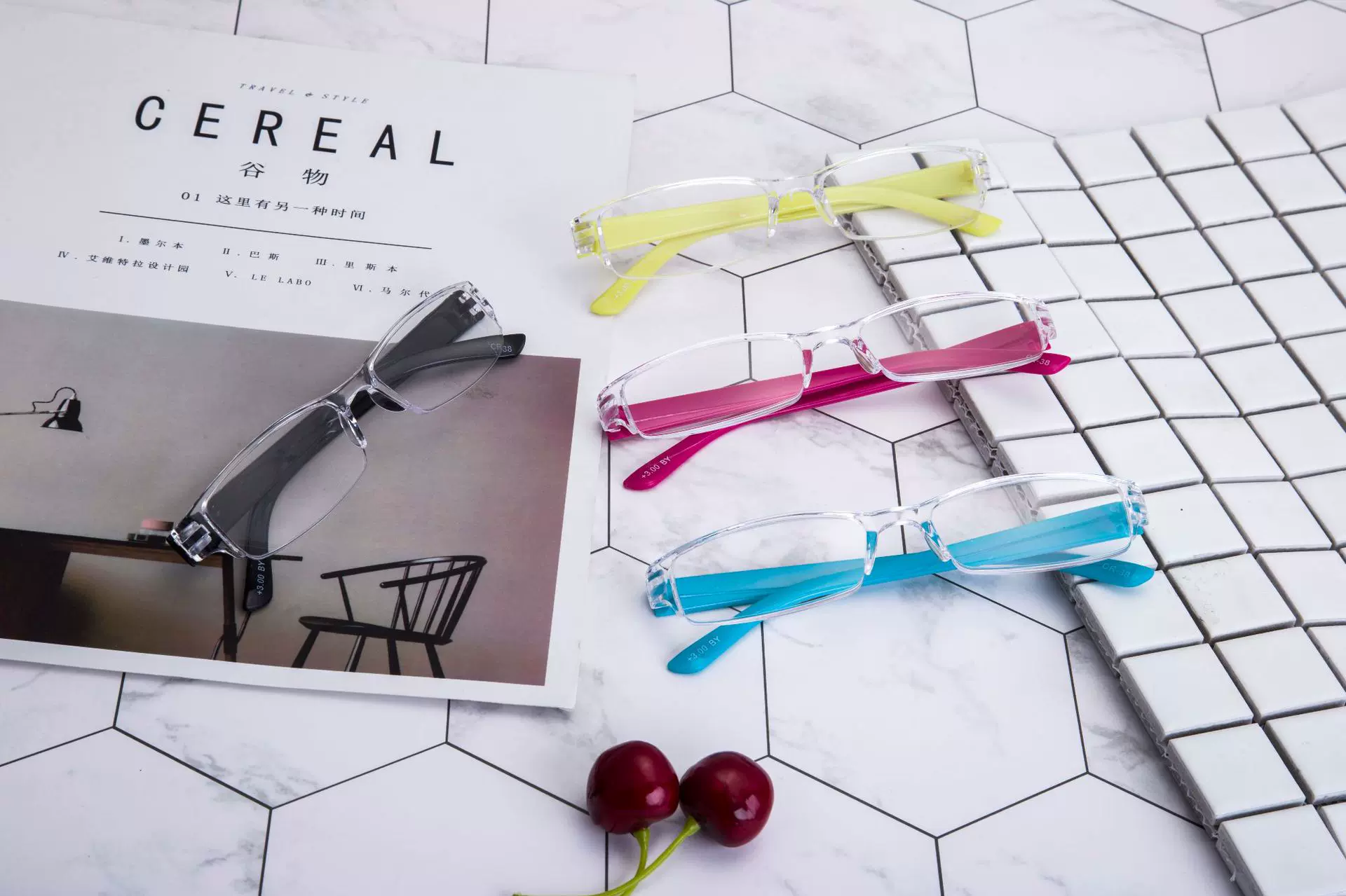 进口超轻老花镜男女时尚简约舒适便携老花眼镜树脂老人镜