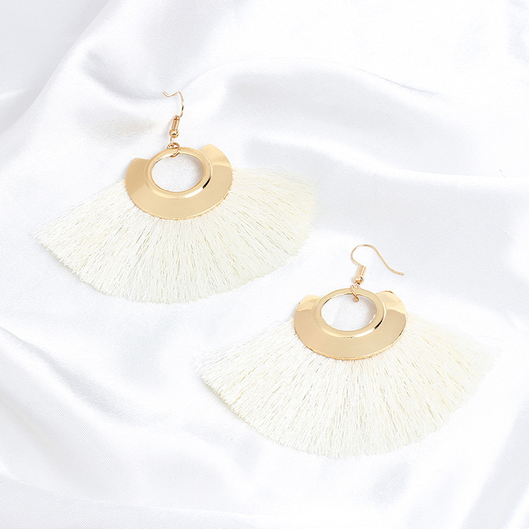 14g Weight No Inlaid Inlay Material Earrings Classification Anniversary, Travel Occasion Women'S Gender Ethnic Style Style Grey, White, Pink, Red, Blue, Black Color  New Ethnic Style  Fan-shaped Tassel Plus Pearl Earrings 5