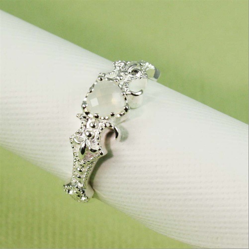 Floral Opal Heart-Shaped Ring 2