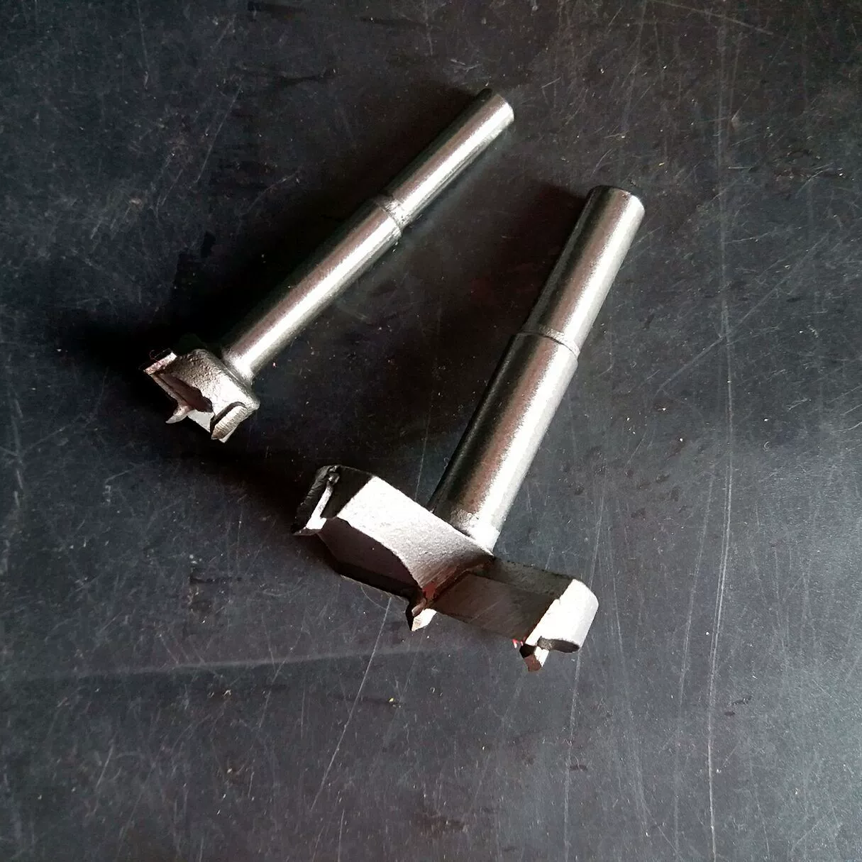 Деревообрабатывающий развертка Удлиненный сплав дерева Устройство для открывания шарового замка Деревообрабатывающее сверло Сплав Деревообрабатывающее устройство для открывания отверстий для деревообработки