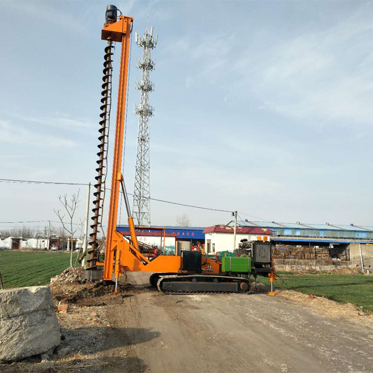 光伏螺旋桩工程 18长螺旋光伏打桩机 履带光伏打桩机 光伏打桩机