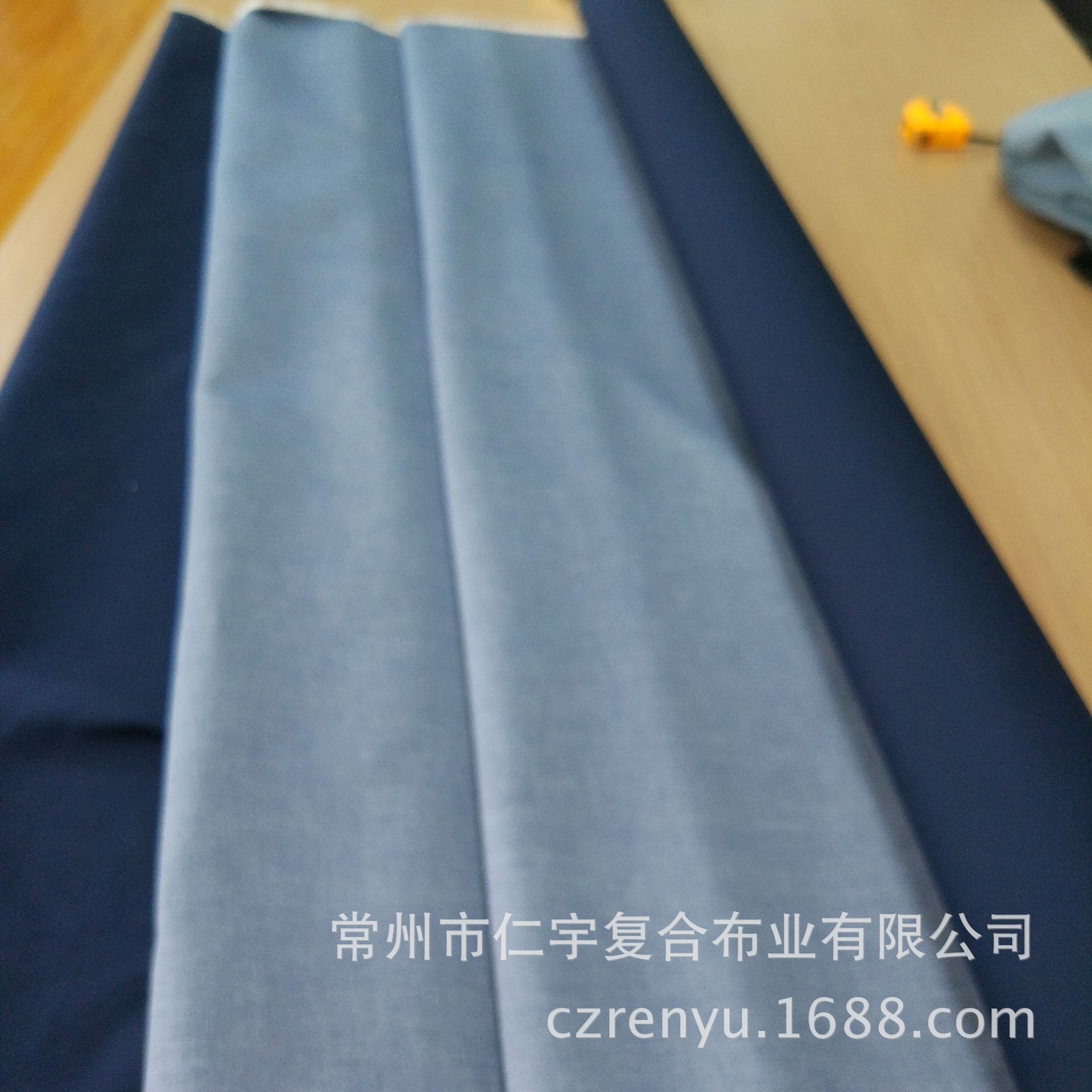 厂家直供面料  PU胶复合面料 火焰复合布  摇粒绒复合面料超柔复