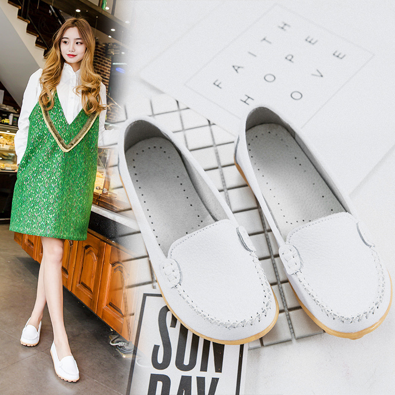 Spring and summer leisure mother shoes middle and old age Doudou single shoes small white shoes shallow mouth leather flat bottom non slip nurse shoes large size