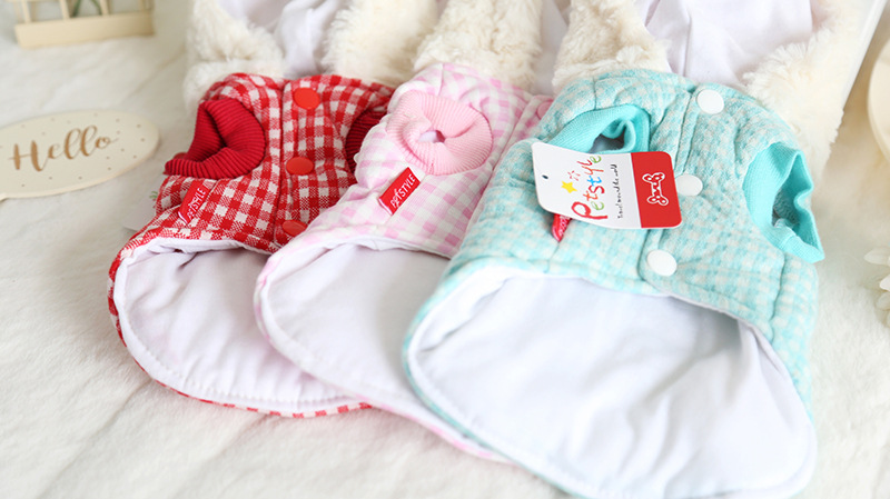 小兔口袋格子马甲