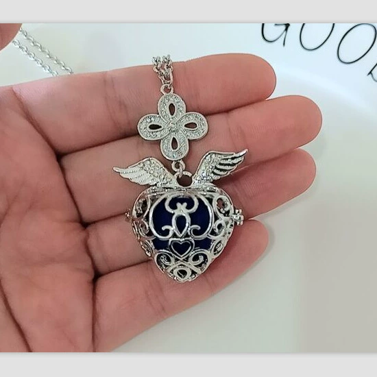 Серебряное украшение?