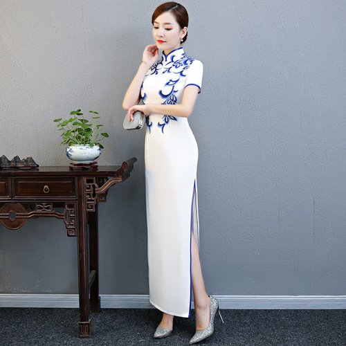 Chinese Dress Qipao for women Blue and white porcelain cheongsam performance dress show etiquette cheongsam dress large banquet dress