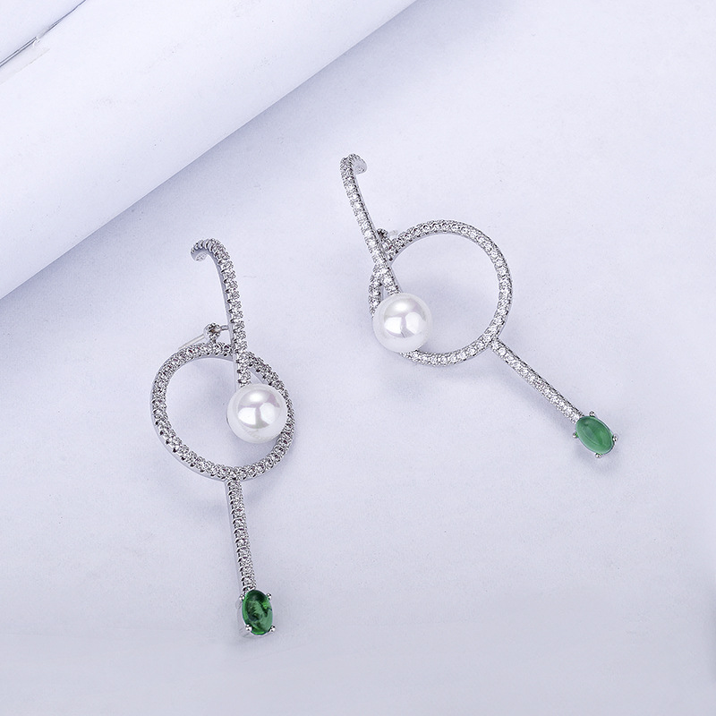 Neue Europäische Und Amerikanische Mode Zirkon Perlen Ohrringe, Personal Isierte Und Vielseitige Lange Ohrringe, Ohrringe 20832302 display picture 1