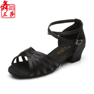 ��ɯ������ЬŮ��ͯ�и��赸ЬŮ���V��������ŮЬ���˽��x���ļ�