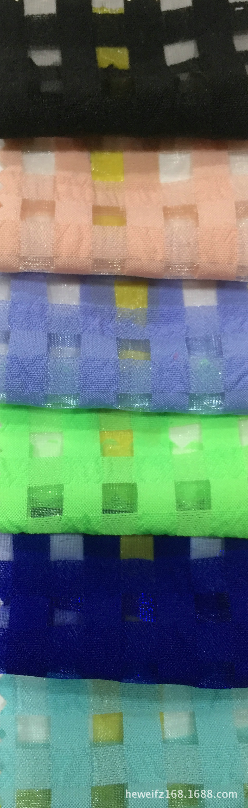 厂价直销 F3035现货供应 欧根纱0.6cm 格子高档时尚服装雪纺面料