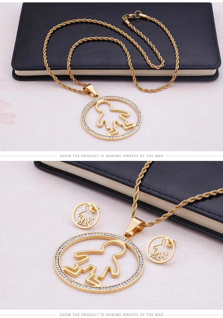 Korean Version Of Titanium Steel Jewelry Set Fashion Round With Diamonds Boys Pendant display picture 4