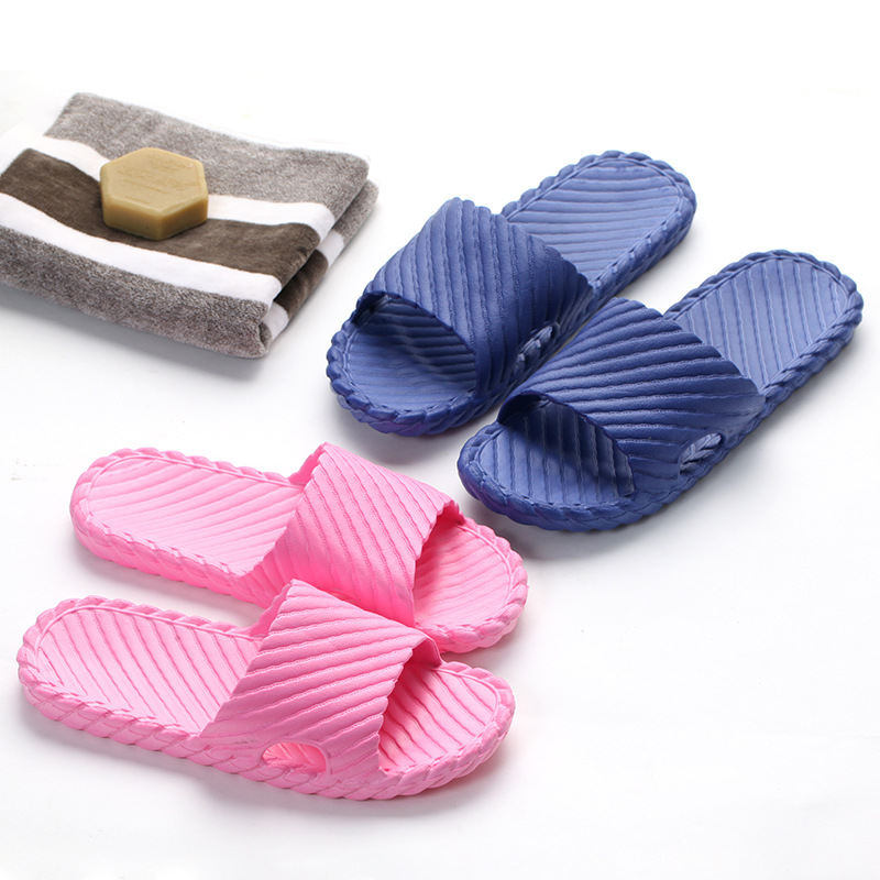 wholesale new pattern men and women summer indoor soft sole non-slip Home Furnishing slipper Shower Room Water leakage The thickness of the bottom sandals