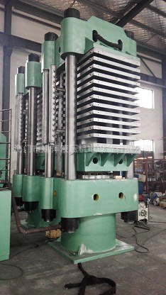 厂家生产全新橡胶硫化机系列 多层热压机 实心轮胎硫化机