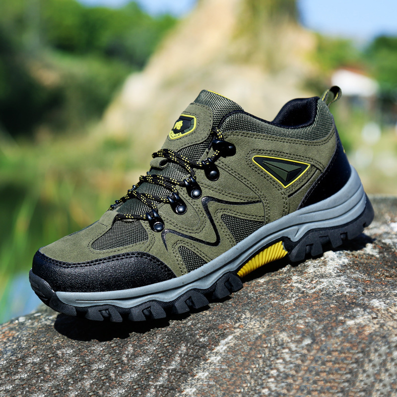 New Four Seasons Mountaineering Shoes Outdoor Hiking Waterproof Non-slip Low-top Mountaineering Shoes Cross-country Running Shoes Labor Protection Shoes Large Size New Four Seasons Mountaineering Shoes Outdoor Hiking Waterproof Non-slip Low-top Mountaineering Shoes Cross-country Running Shoes Labor Protection Shoes Large Size