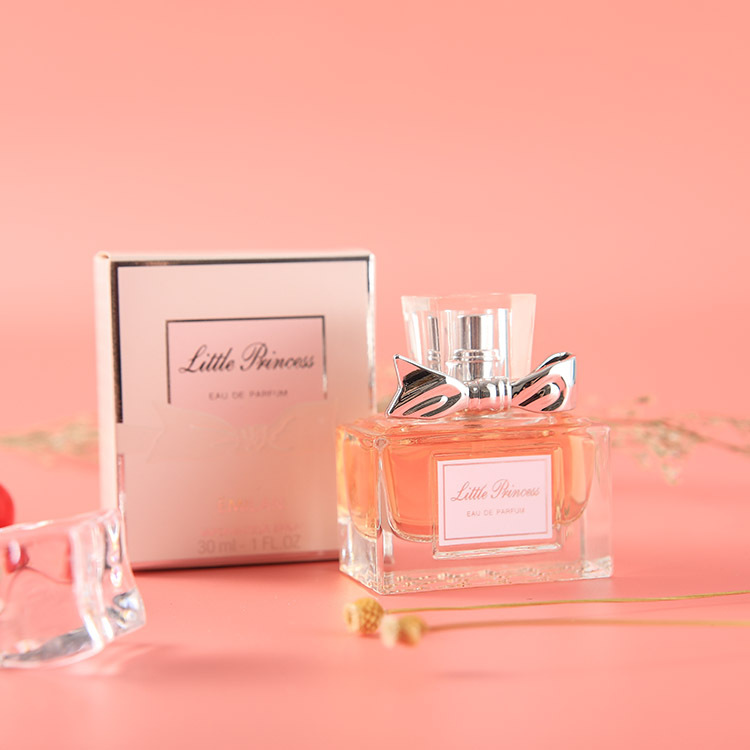 new pattern lady Perfume romantic Charming Perfume Lasting Refreshing fragrance Elegant and quiet Miranda The Little Princess Perfume One piece On behalf of