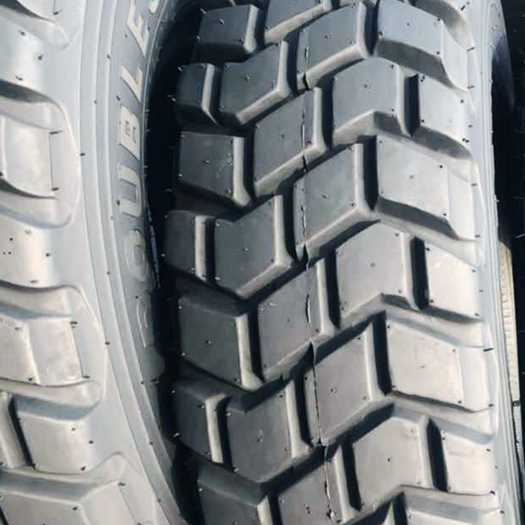 供应12.5R20钢丝子午线轮胎 东风炮车越野车轮胎 发货及时