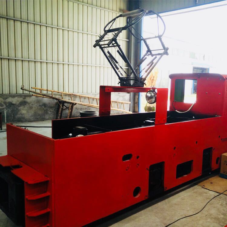 四川矿用电机车厂家 成都架线矿用电机车生产厂家