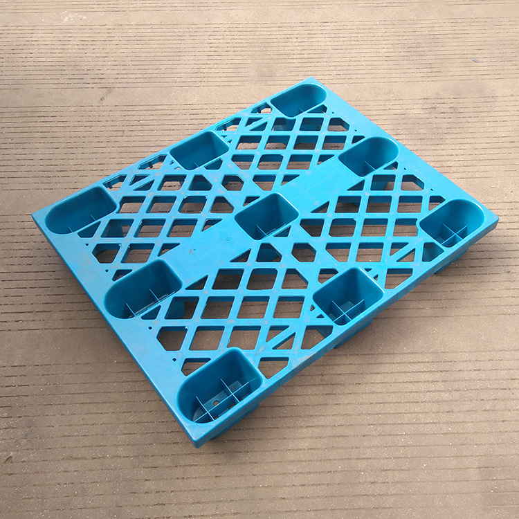 车间塑胶托盘批发1008轻型网格九脚叉车托盘集装箱出口塑料托盘