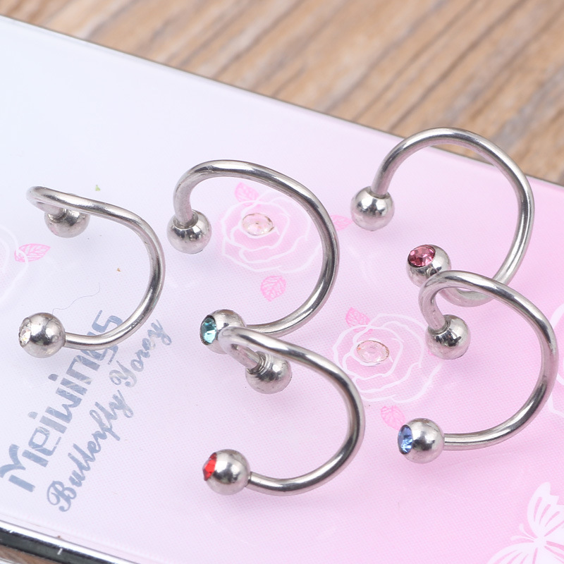 16G labret stud size and finish detail