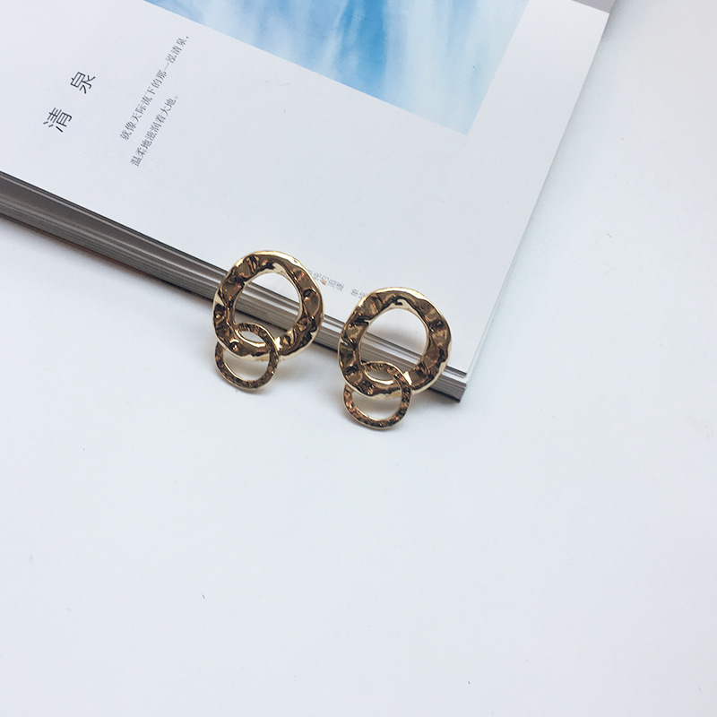 Simple Retro Circle Earrings display picture 5