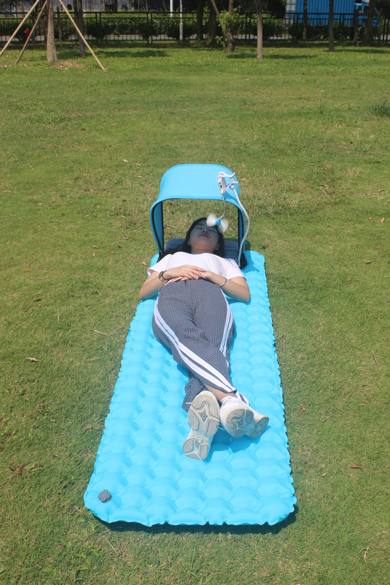 戶外沙灘遮陽蓬、遮陽傘、折疊式遮陽傘 mini sun shader