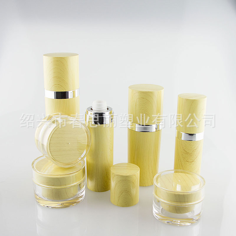 【厂家供应】亚克力直圆瓶 水乳瓶 精华瓶 粉饼盒 香水喷头 包装