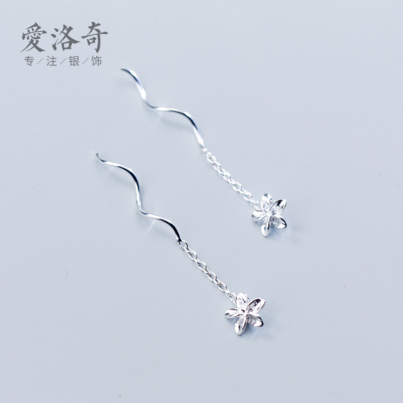 S925 huevo de plata flores de cinco pétalos para mujeres pendientes cortos pendientes de flores de superficie plana joyas de orejas G2173
