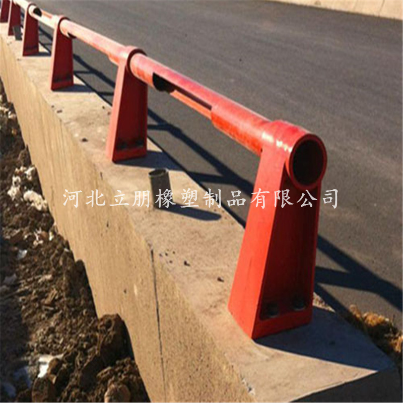 桥梁护栏支架1.jpg