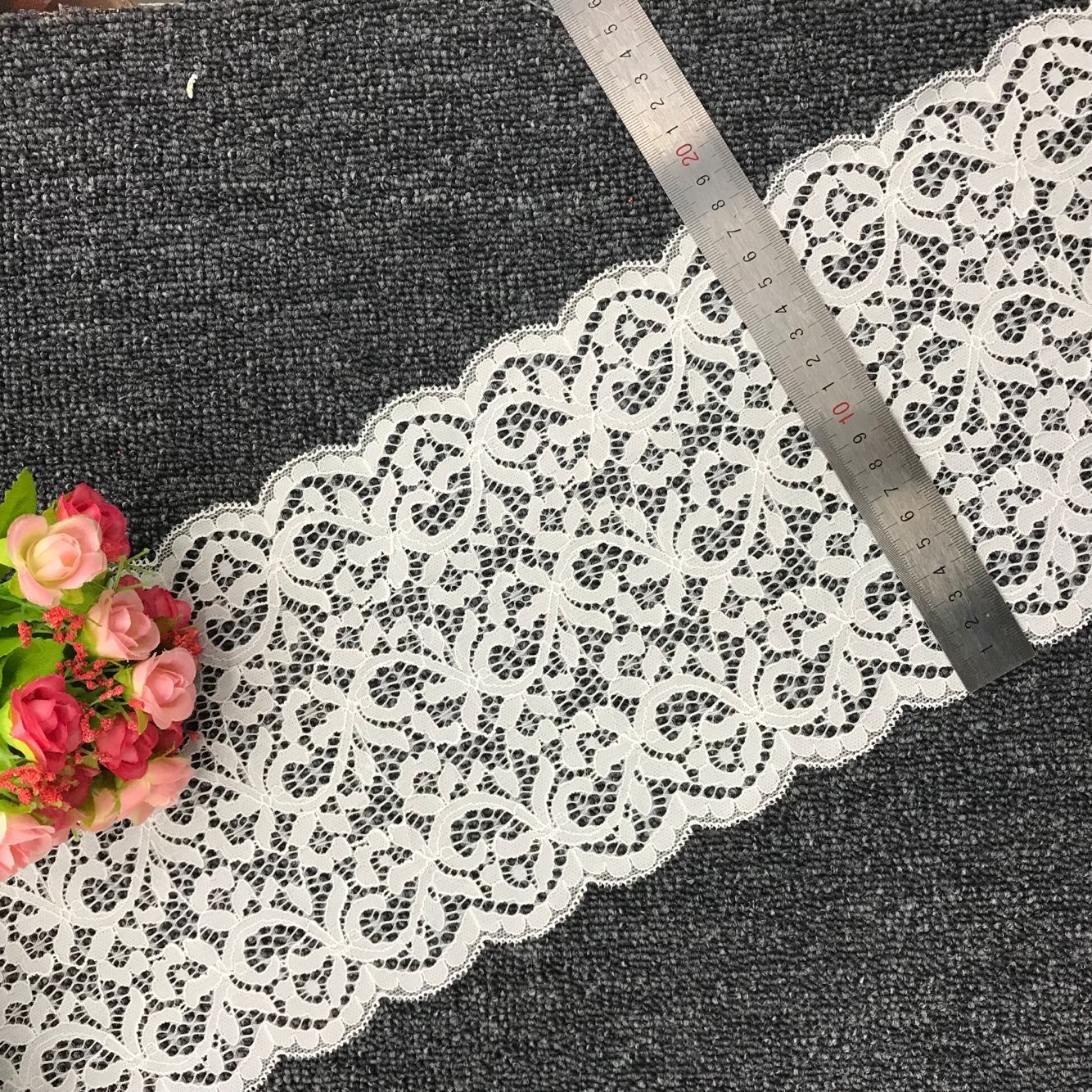 花边弹力蕾丝花边电脑贾卡宽边厂家现货供应服装内衣床上用品辅料