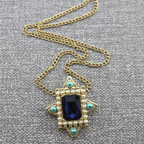 Antique sapphire pearl brooch necklace pendant 925 silver needle earrings ear clip set Qingdao