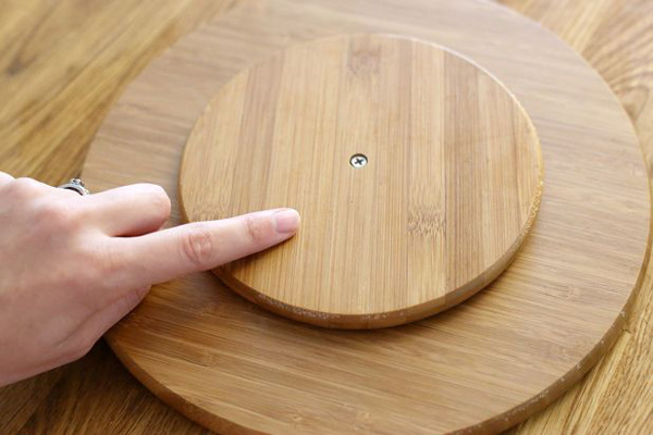 lazy susan the bottom