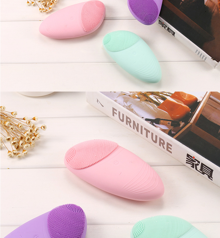 Facial Cleansing Brush Pink