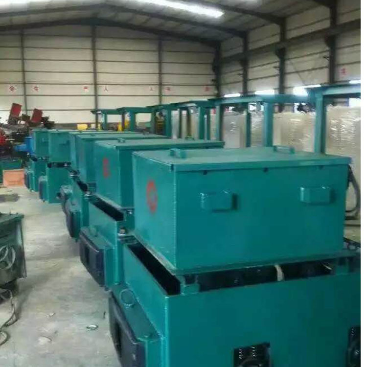 矿用电瓶车 2.5吨矿用电瓶车 5吨矿用电瓶车 蓄电池电机车1.5吨