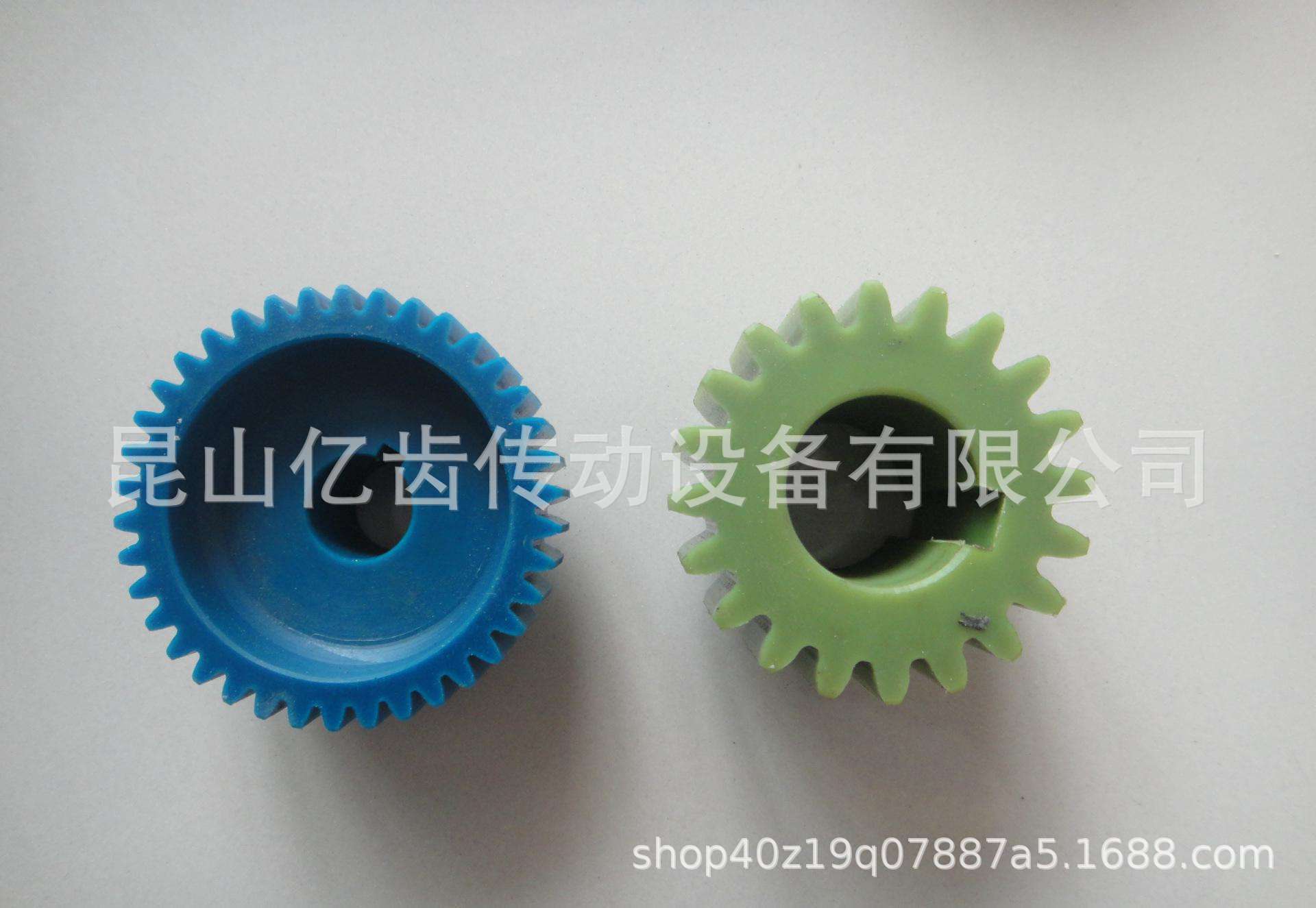 厂家批发  异形孔塑料齿轮  四方孔齿轮，链轮  MC尼龙齿轮