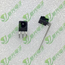 TSOP34456SB1 �������ģ�� VISHAY 56kHz ң�ؽ����� 2.7V-5.5V