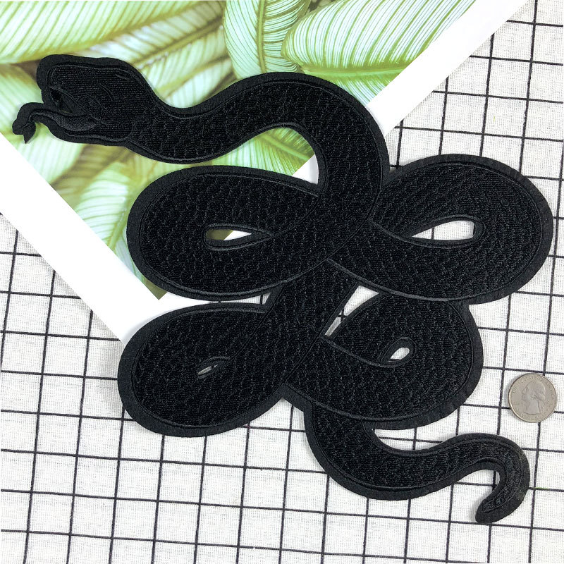 大型毒蛇刺绣布贴 精美黑蟒蛇黑曼巴蛇背胶服装辅料个性DIY补丁贴