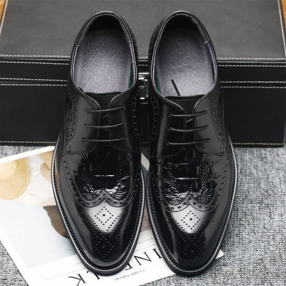 Fashion Brock Carved Business Dress Leather Shoes Men's Genuine Leather British Youth Lace-up Korean Style Point Toe Wedding Shoes