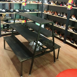 服装陈列架;衣帽架;展示衣架