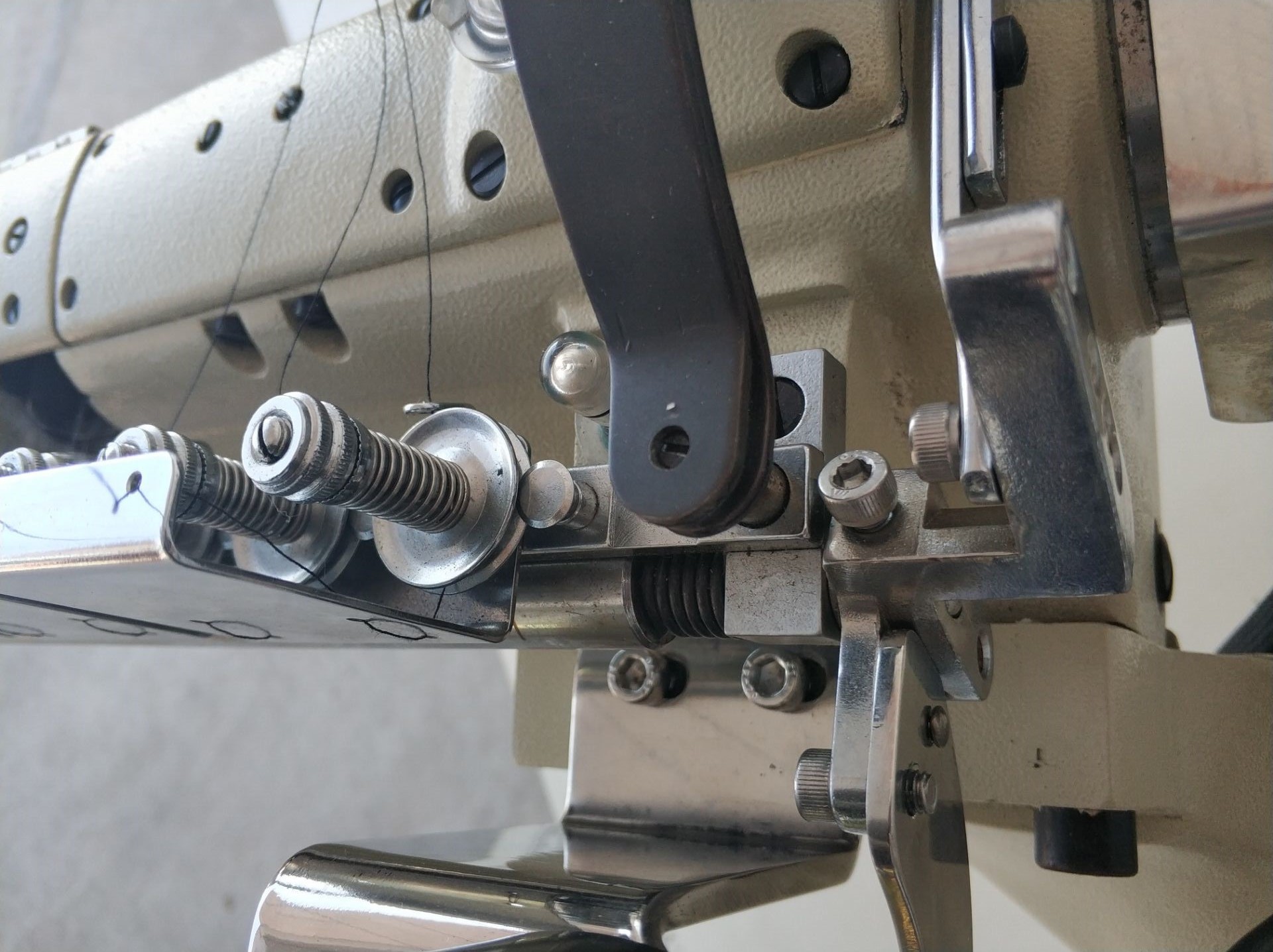 埋夾機(jī)針六線