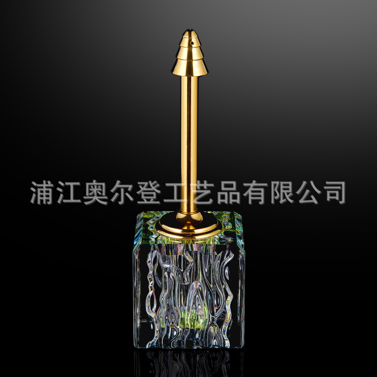 车载水晶香水瓶出风口q版旋转高档方形螺口香水瓶中东精油瓶15ml详情图1