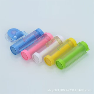 厂家现货牙膏小伙伴 牙膏挤压器 牙膏伴侣 吸盘挂钩挤牙膏器 批发