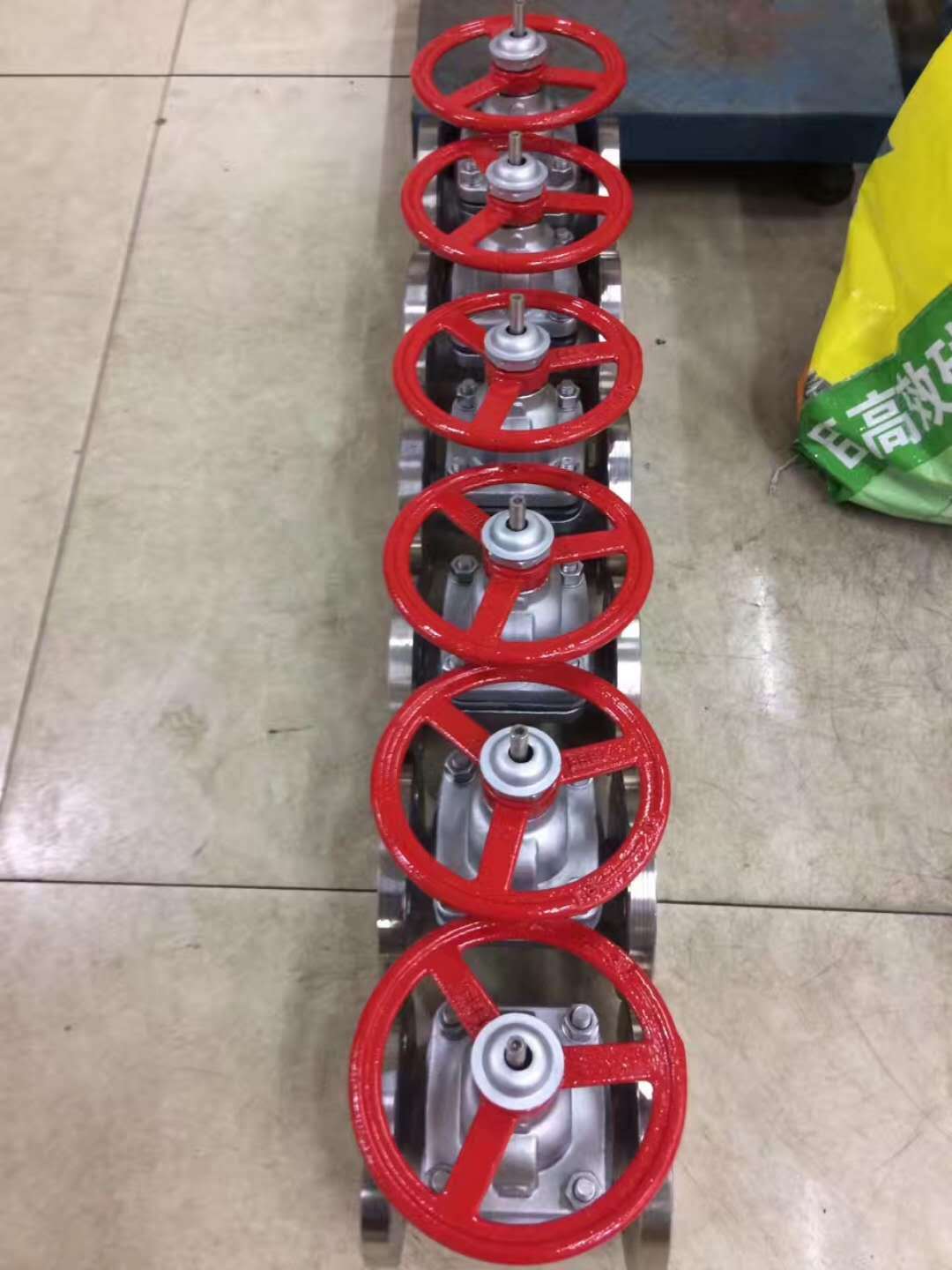 GJ641X-6C碳钢带手动操作气动胶管阀