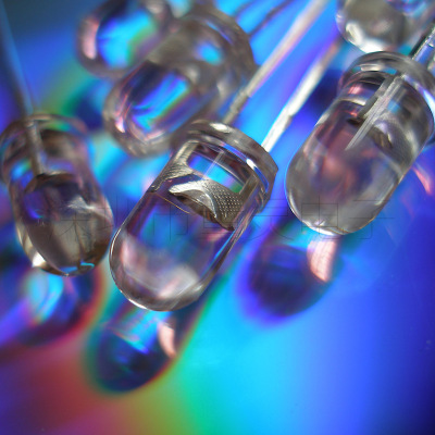 F5/5mm圆头短脚 RGB七彩慢闪 rgb七彩慢闪led 直插LED发光二极管